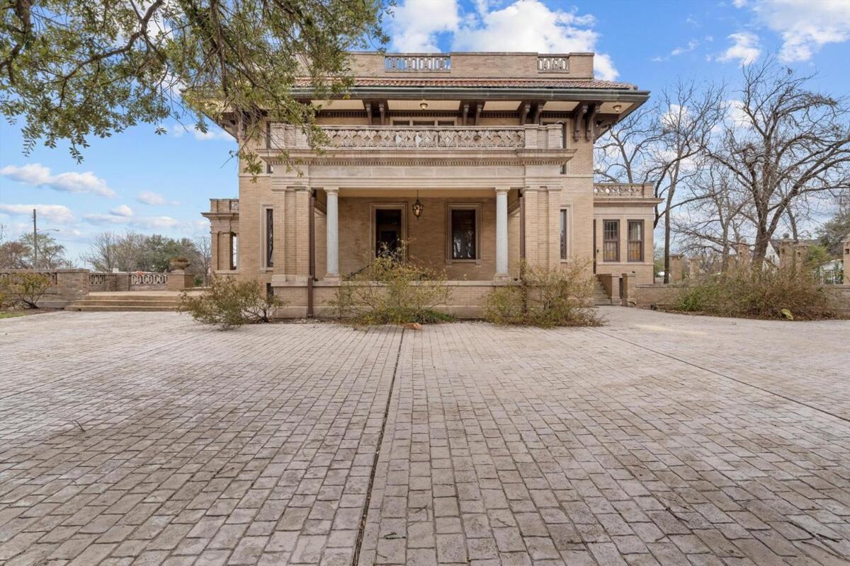Historic Migel House In Downtown Waco Villa Eksteriør bilde